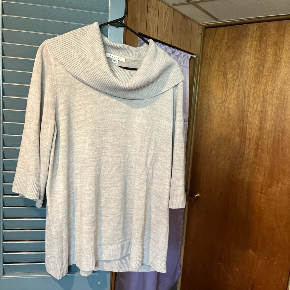 Cozy Cowl Neck Sweater - Light Gray